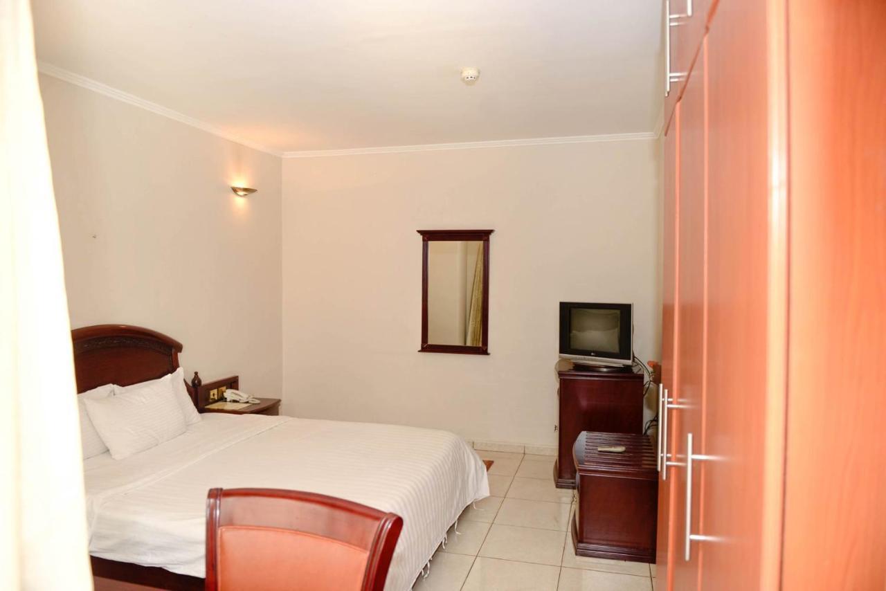 Room In Bb - Enjoy You Vacation Wail Staying In This Single Room Fit For 2 People Kigali Exteriér fotografie